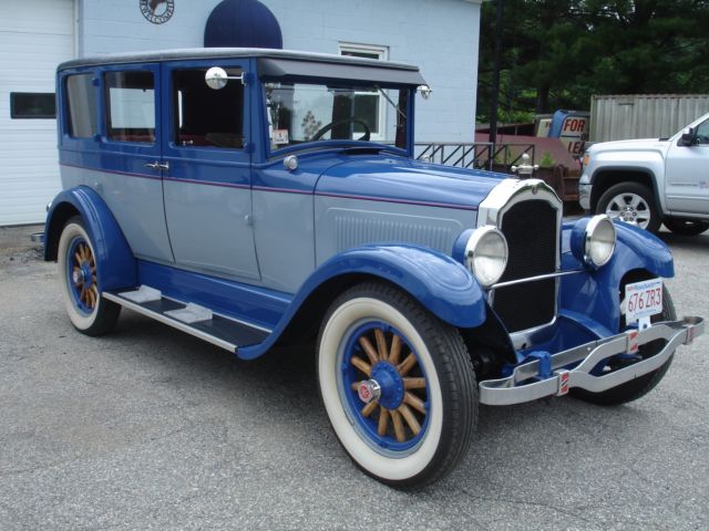 1926 Willys Knight Model 70