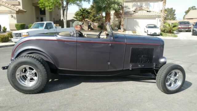 1932 Ford Model A roadster