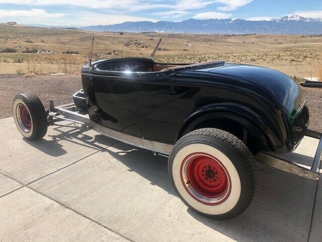 1932 Ford ROADSTER LOTS