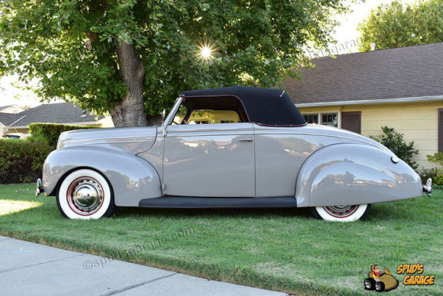 1939 Ford Cabriolet Coupe Rumble Seat Model 91A