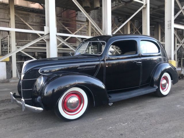 1939 Ford Tudor Standard