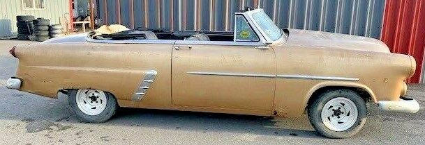 1952 Ford Sunliner