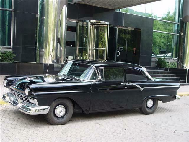 1957 Ford Custom Dual 4BBL --