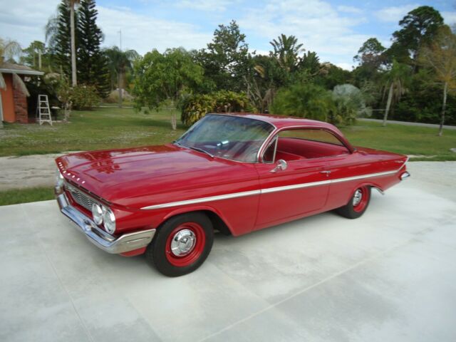 1961 Chevrolet Bel Air/150/210 SPORT COUPE