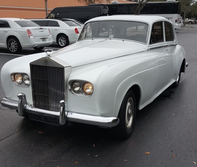 1964 Rolls-Royce silver cloud