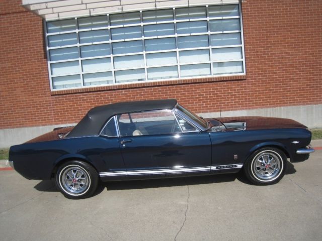 1966 Ford Mustang GT Convertible-4speed