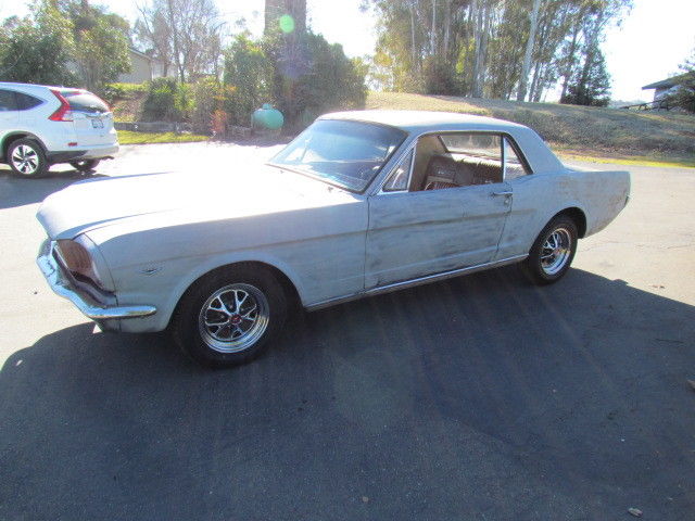 1966 Ford Mustang Deluxe Pony
