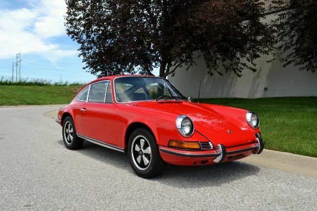 1969 Porsche 911 E COUPE --