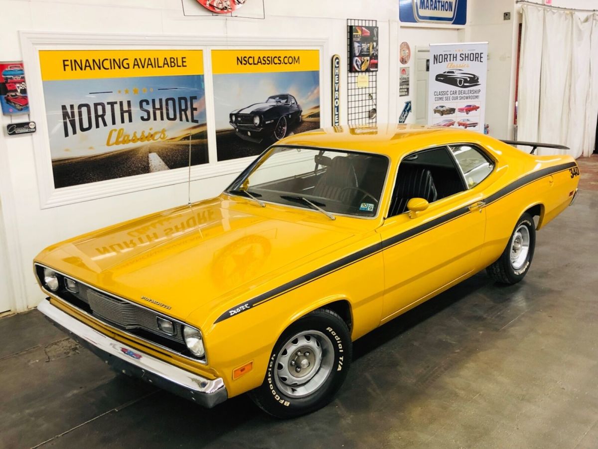 1971 Plymouth Duster - 340 ENGINE - 4 SPEED MANUAL - SUPER CLEAN BODY -