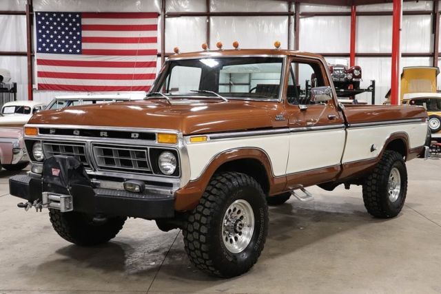 1977 Ford F-250 --