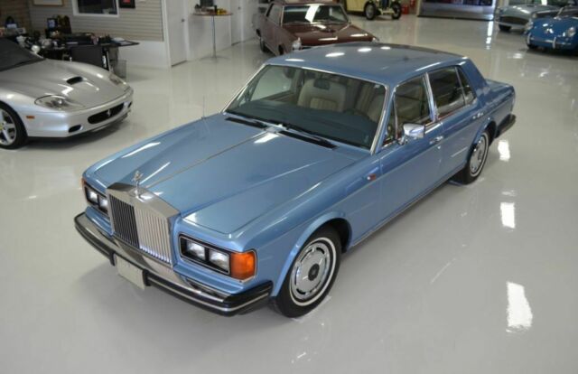 1982 Rolls-Royce Silver Spirit/Spur/Dawn --