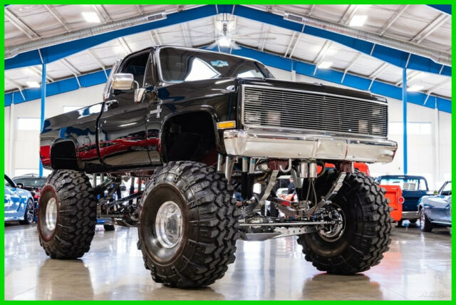 1986 Chevrolet K10 86 Chevrolet K10 Monster Truck 454 Auto 22" Lift 47" Tires