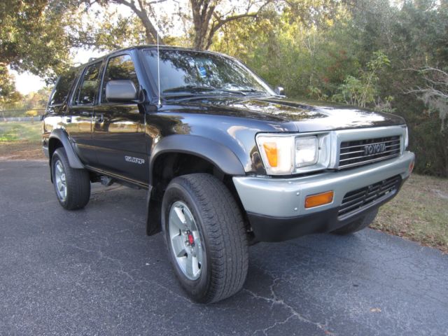 1990 Toyota 4Runner HILUX SURF 22RE 4 CYLINDERS EFI 5 SPEED 4X4