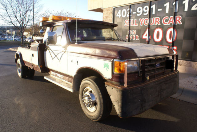 1991 Ford F-350 Tow Truck