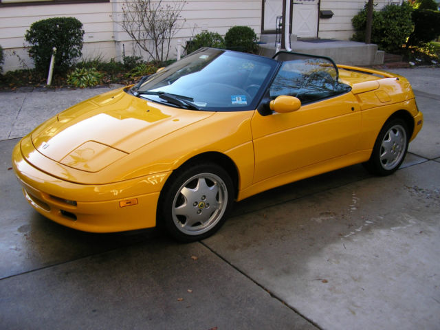 1991 Lotus Other M100