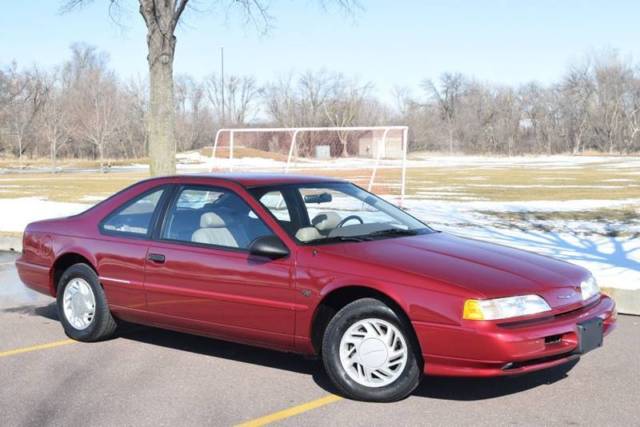 1992 Ford Thunderbird Sport 2dr Coupe