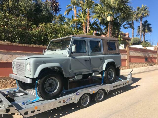 1994 Land Rover Defender County Station Wagon