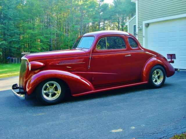 1937 Chevrolet 5 Window Coupe Classic car/ Hot Rod/ Muscle car/ Street Rod