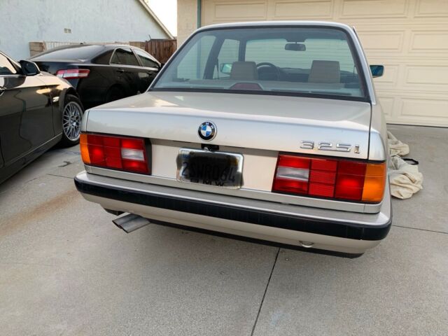1990 BMW 3-Series 325i
