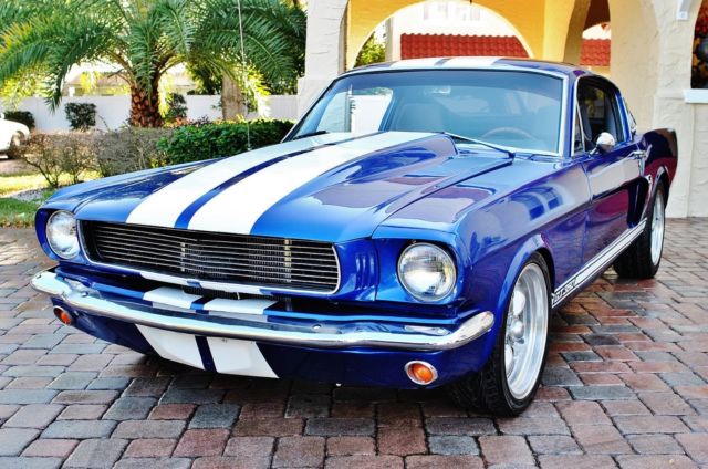1966 Ford Mustang Fastback 289 V8 5-Speed Shelby Tribute