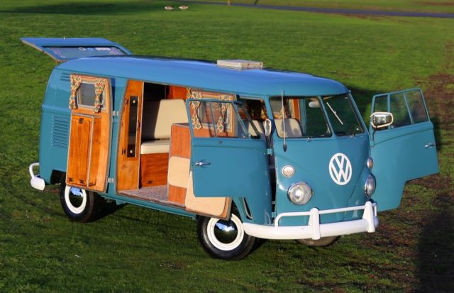 1965 Volkswagen Bus/Vanagon Camper