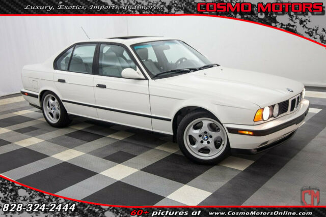 1993 BMW 5-Series M5