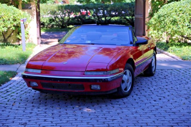 1990 Buick Reatta leather