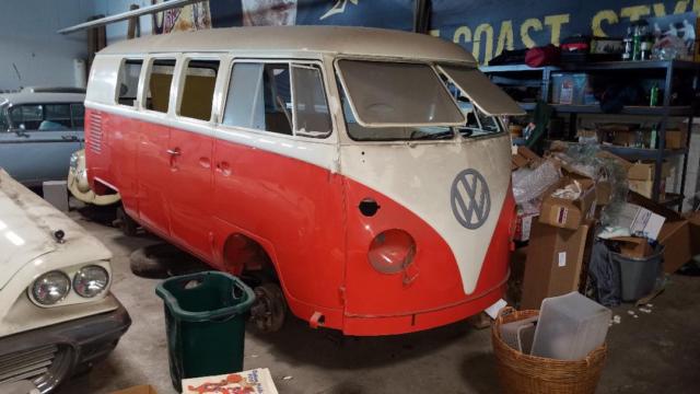 1958 Volkswagen Bus/Vanagon VERY RARE VW KOMBI SOLID PROJECT!