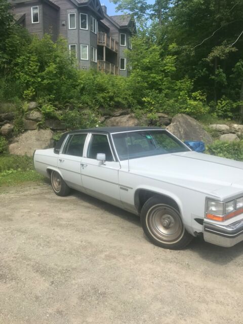 1982 Cadillac DeVille awesome
