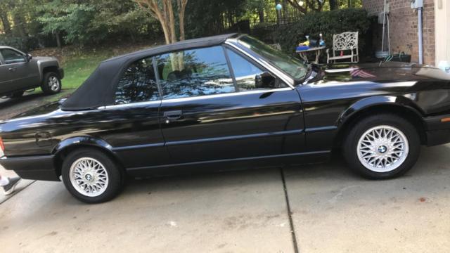 1992 BMW 3-Series Black