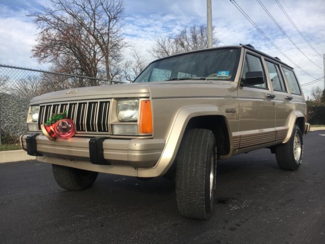 1993 Jeep Cherokee COUNTRY