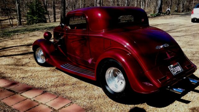 1934 Chevrolet 3 window coupe Leather