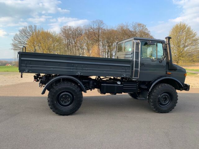 1988 Mercedes-Benz Other Pick up